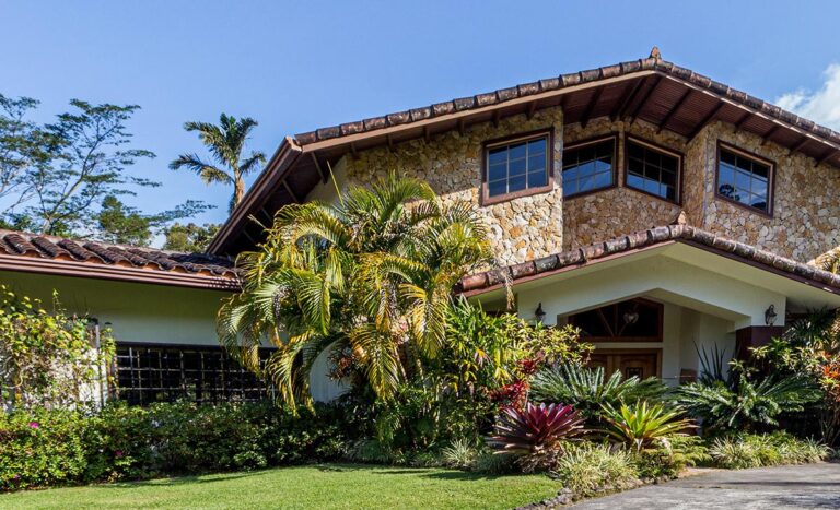 Industrial Real Estate for E-Commerce Enterprises